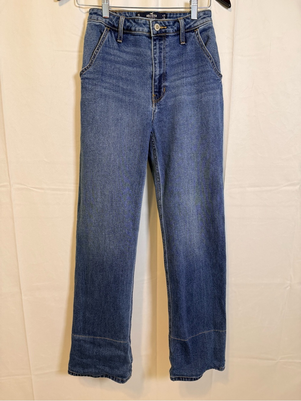 Hollister size 1S Women's Straight Leg Jeans in Dark Blue with plaid roll up